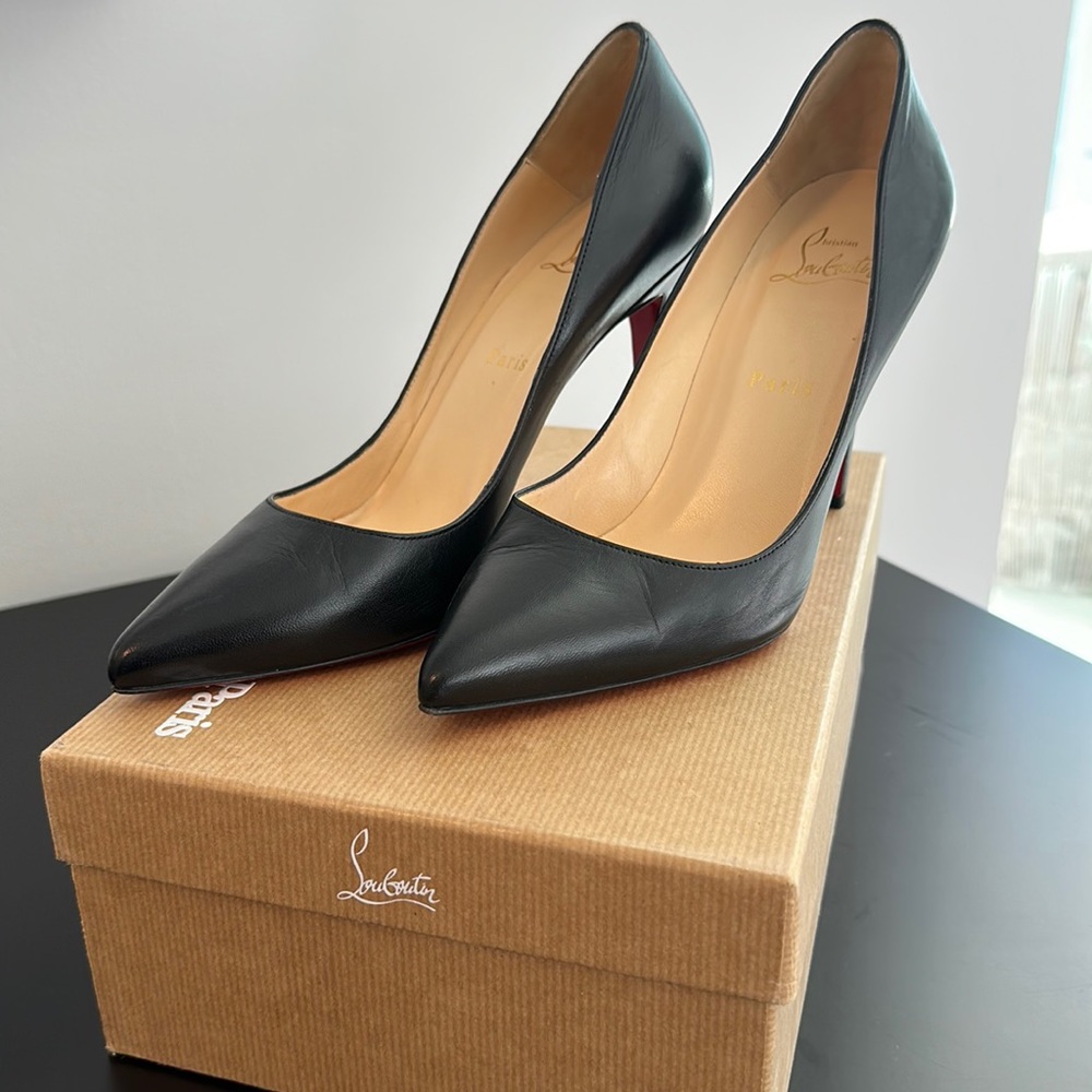 Apostrophy Leather Pointed Red-Sole Pumps-38.5-Black